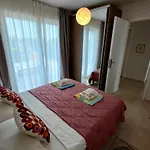 Iridia Villa *