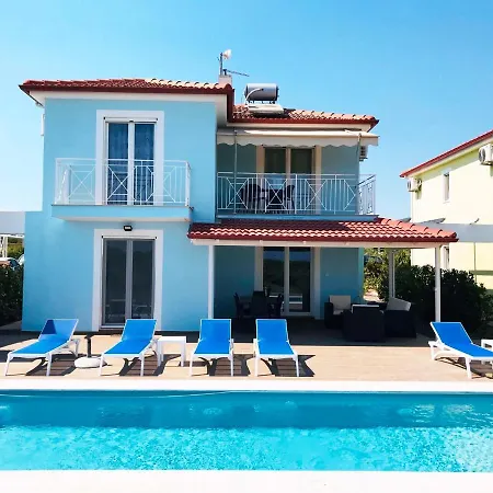 Iridia Villa