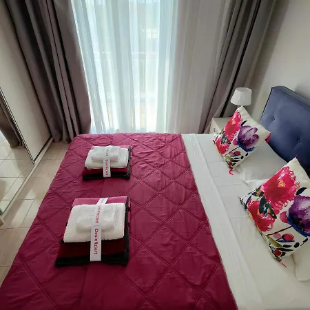 Iridia Βίλα Φοινίκι