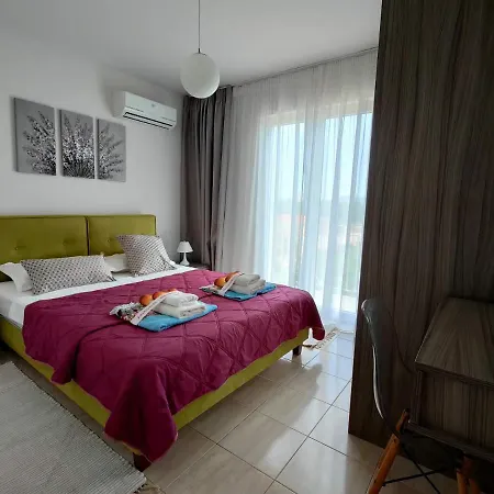 Βίλα Iridia Φοινίκι