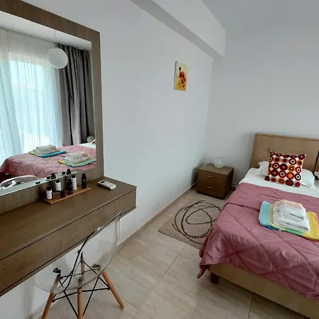 Iridia Villa *