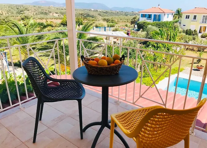 Iridia Villa *