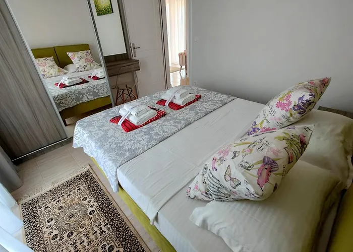 Villa Iridia Foiníki