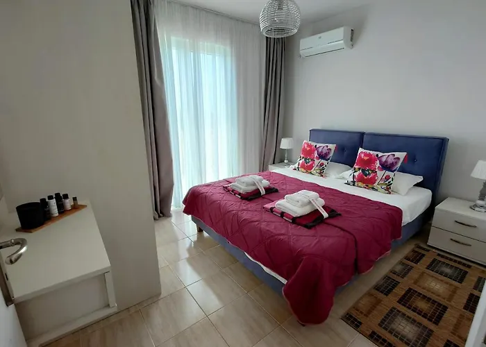 Iridia Villa Foiníki